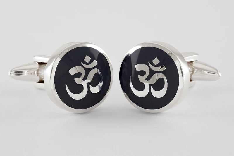 Om aum Gemelli da polso