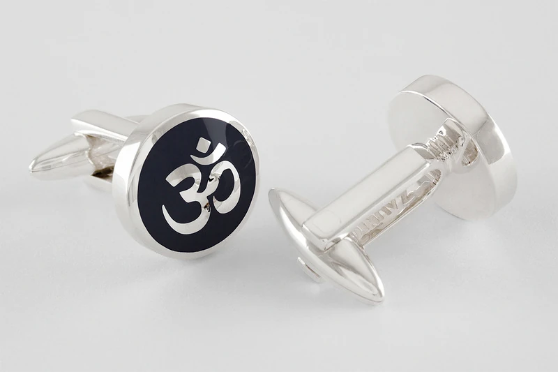 Om aum Gemelli da polso